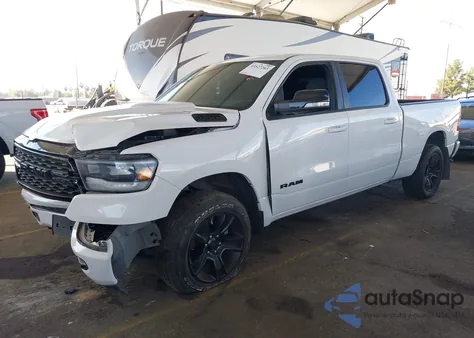 2022 Ram 1500 Big Horn 4X2 6'4 Box z USA, uszkodzony, nr VIN 1C6RREMT2NN308965